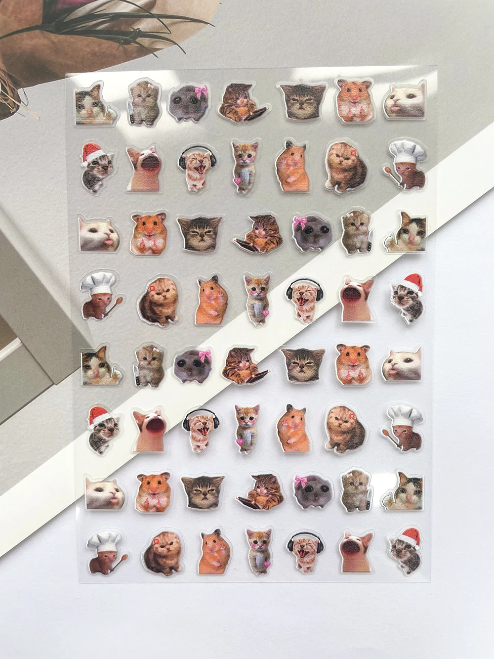 ミニ Pvc 面白い猫ポスター商品ステッカーネイルアート漫画 - Anime Merchandise Nepal のレビューと価格
